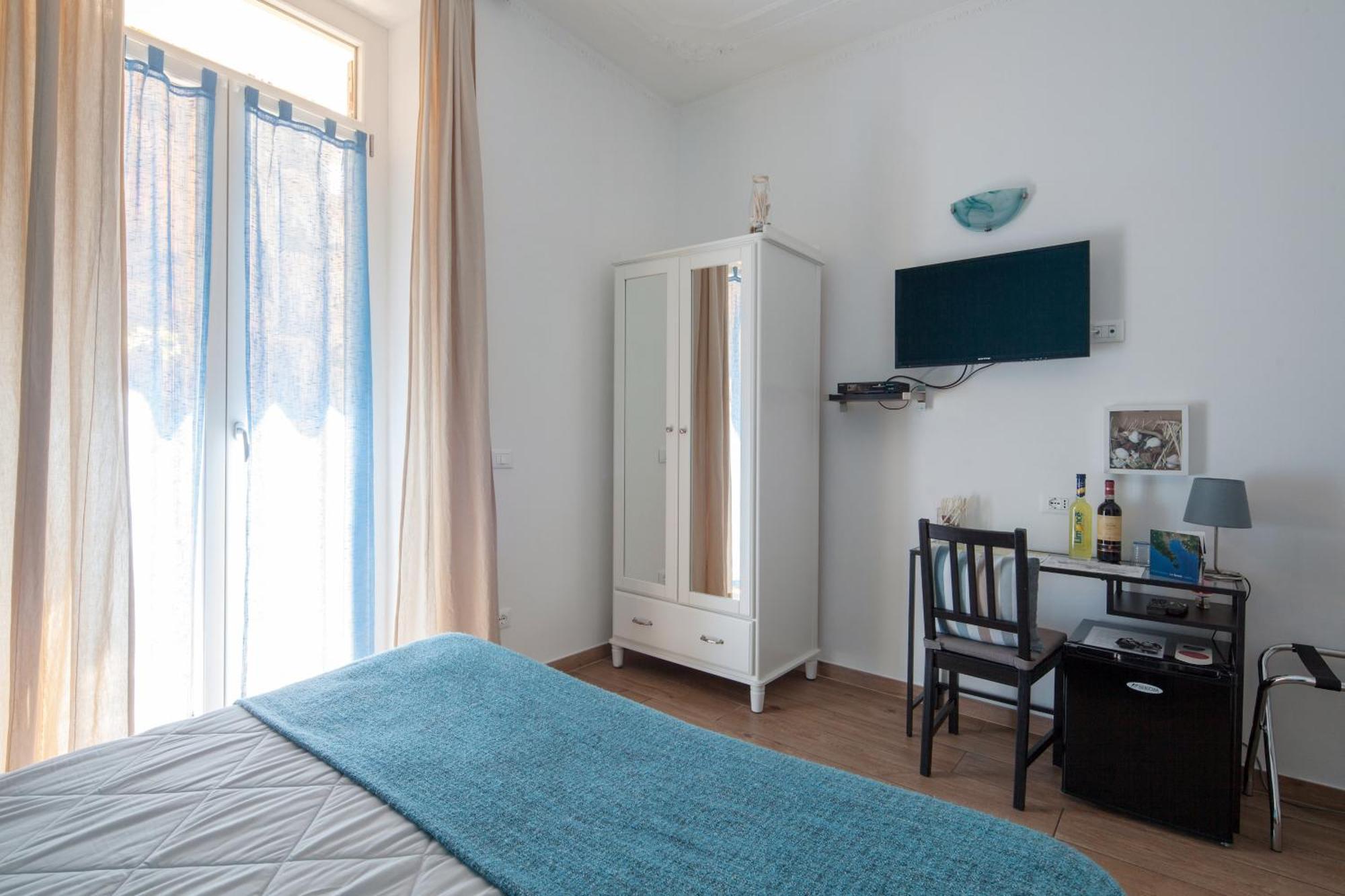Cinque Terre Charme Rooms La Spezia Ngoại thất bức ảnh